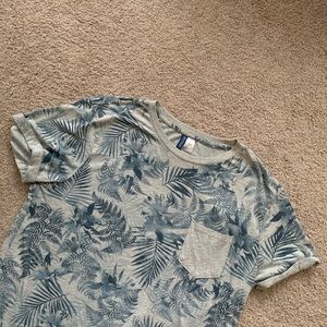 H&M Tropical Print Basic Tee